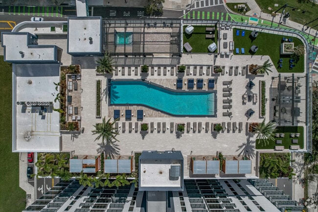 Pool Deck - AER APARTMENTS