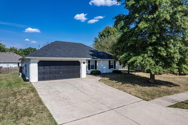 Foto del edificio - 709 Campusview Dr
