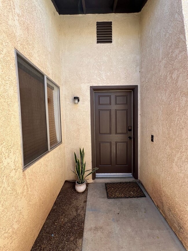 Foto del edificio - SUNSET MESA HOME WITH POOL ACCESS!