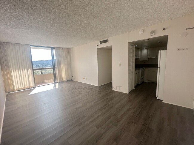 Foto del edificio - 2499 Kapiolani Blvd