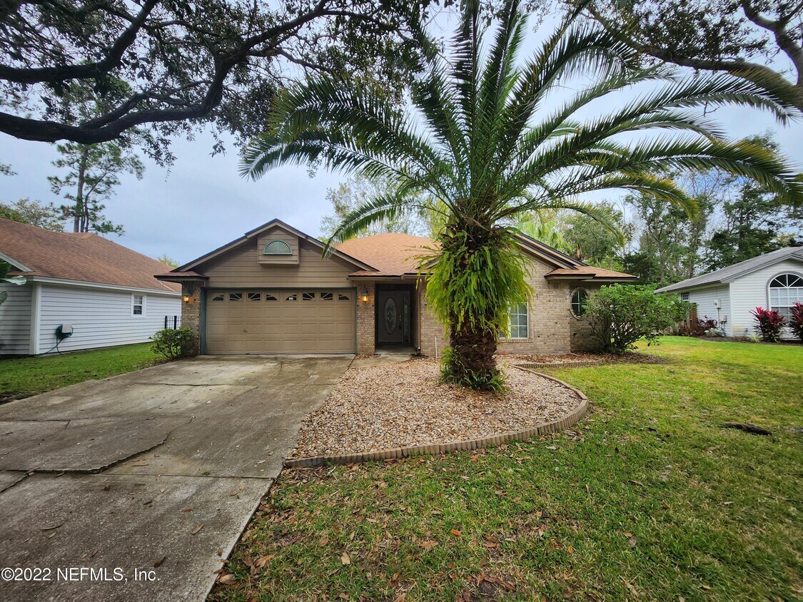 Foto principal - 3715 Sanctuary Way N