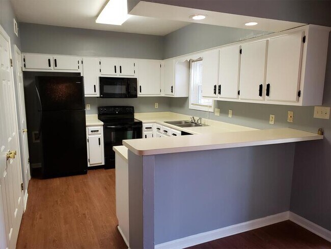 Photo - 3740 Deer Crossing House