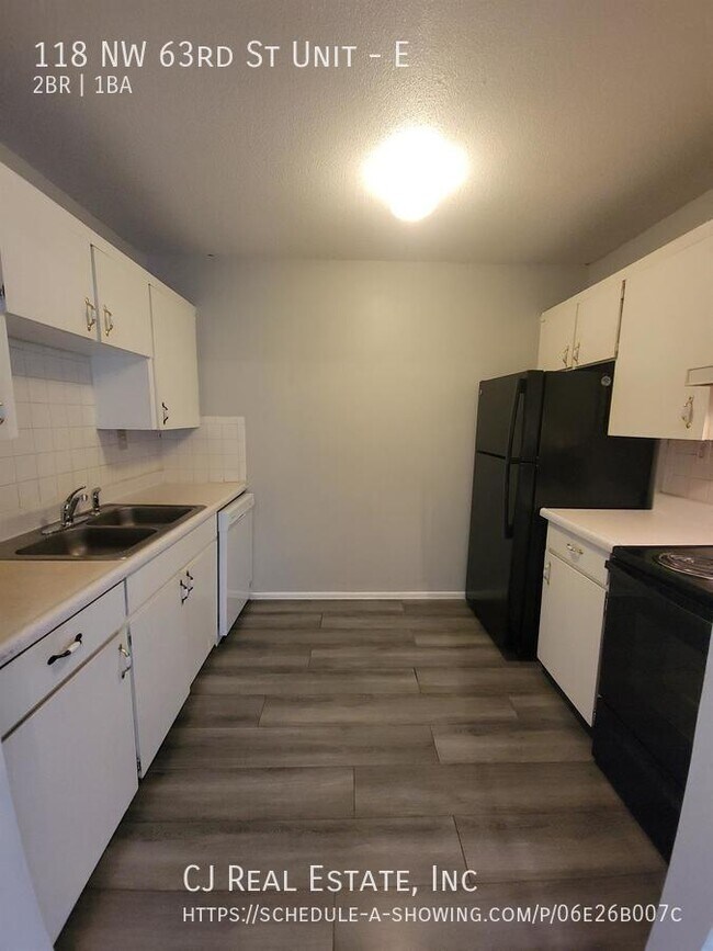 Foto del edificio - 118 NW 63rd St