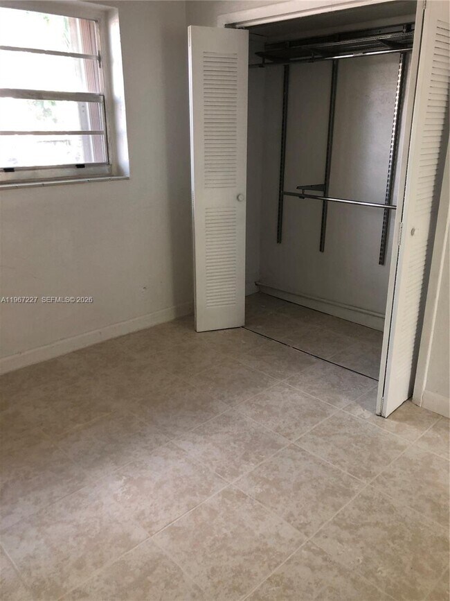 Foto del edificio - 1020 SW 5th St