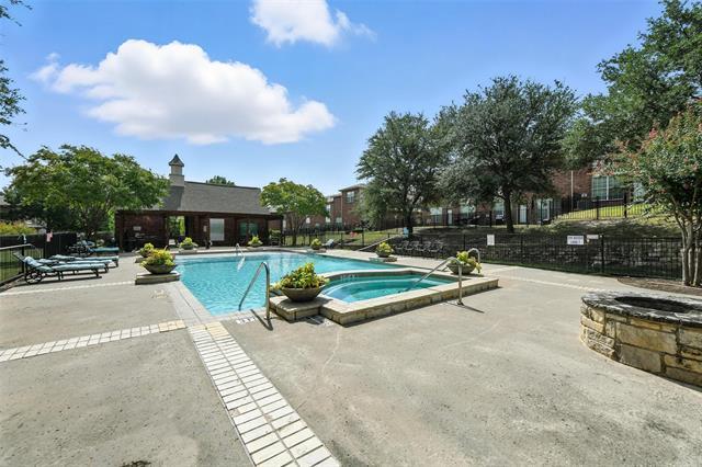 Building Photo - 1008 Colonial Dr