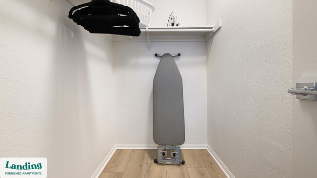 Foto del edificio - 1455 E Katie Ave