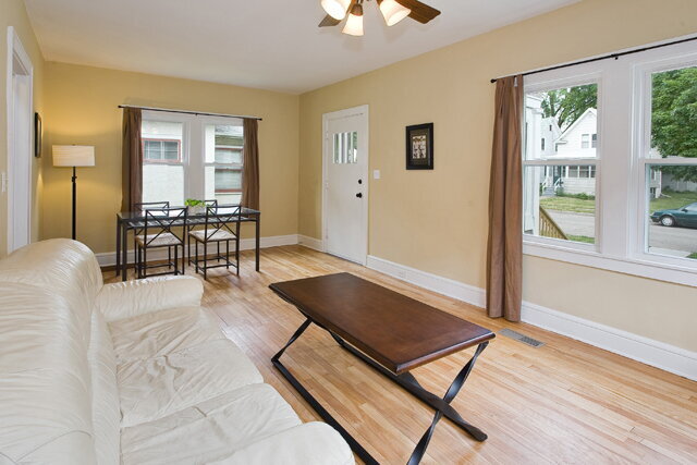 Foto del edificio - Charming 3-Bed Home in Southeast Minneapolis!