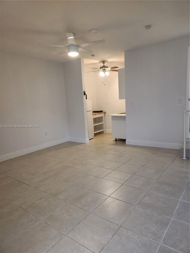 Primary Photo - 10830 SW 167th St