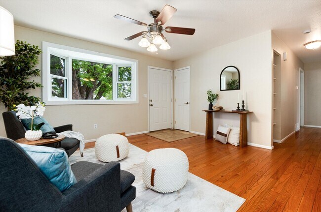 Foto del edificio - Awesome Littleton Ranch Home