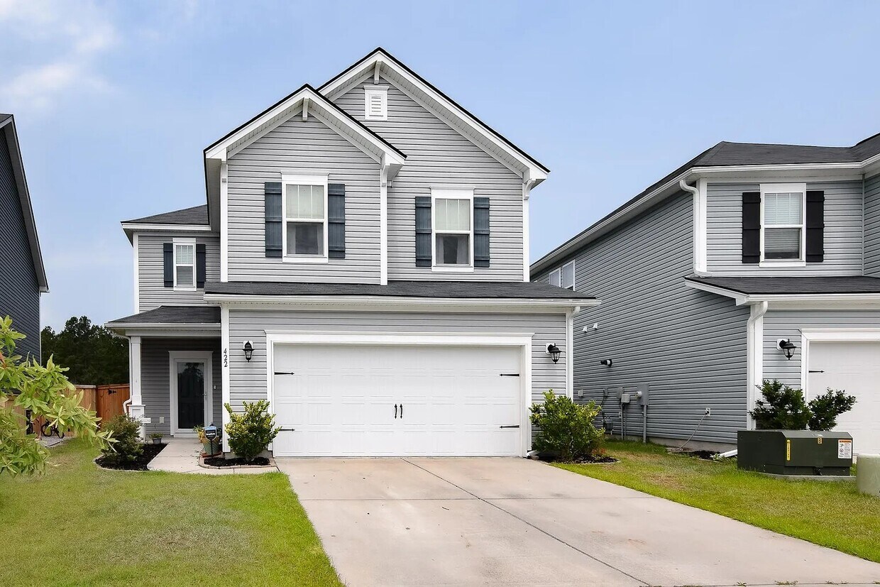 Foto principal - 422 Northern Red Oak Dr