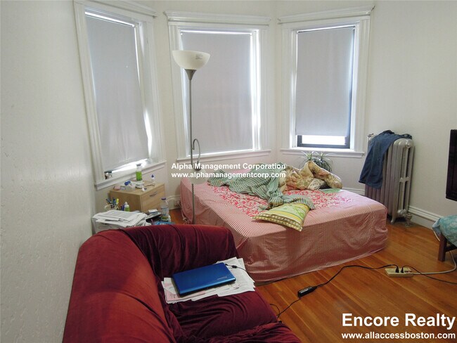 Foto del edificio - 17-19 Washington St. Unit 401