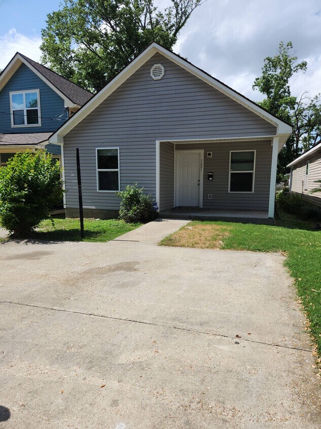 Foto principal - 2651 Cork St