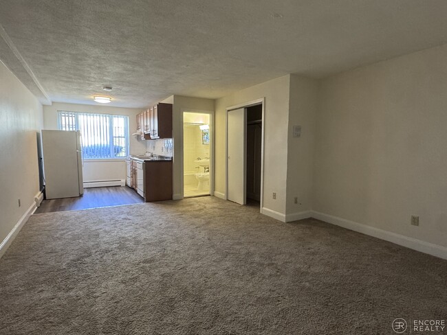 Building Photo - 4 Brattle Dr