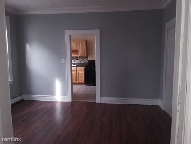 Building Photo - 3 br, 1 bath Apartment - Goodwin Ave 2 Unit 2