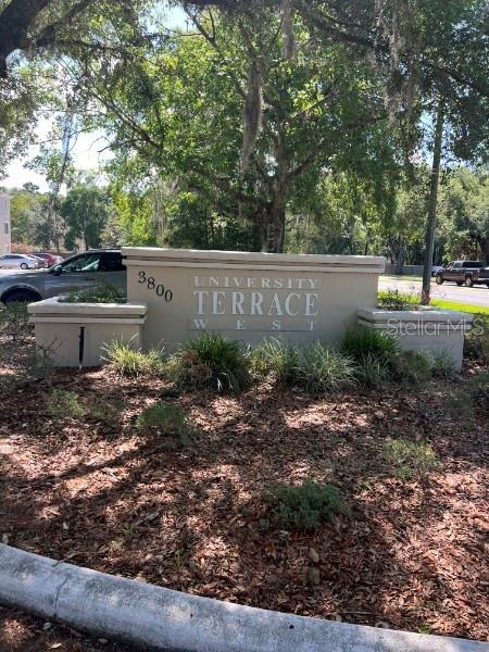 Primary Photo - 3800 SW 20th Ave