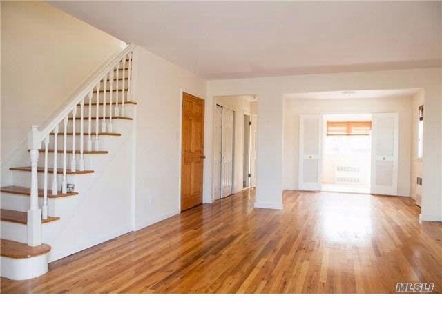 Building Photo - 4668 192nd St