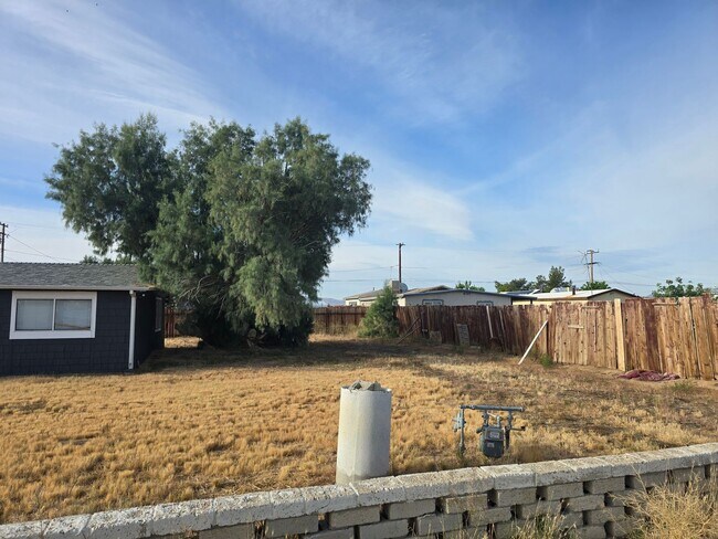 Foto del edificio - 6701 Mountain View Ave