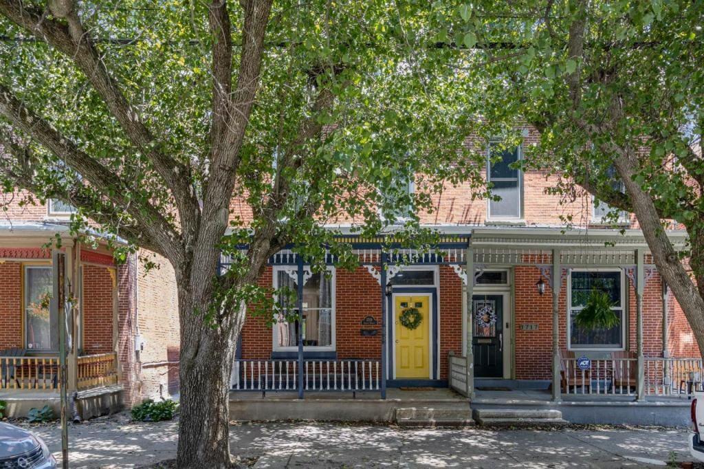 1719 Green St, Harrisburg, PA 17102 Townhome Rentals in Harrisburg PA