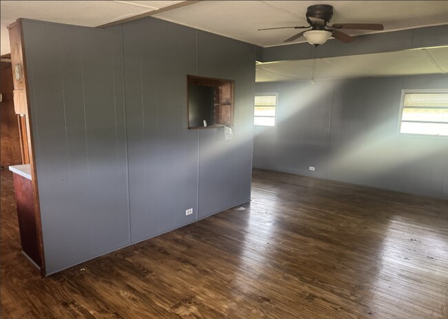 Foto del edificio - 6352 Noah Curtis St