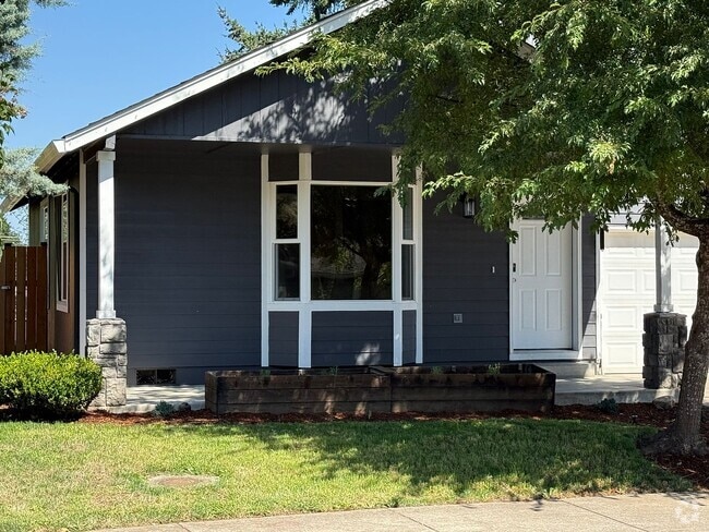 Building Photo - 88075 3rd St