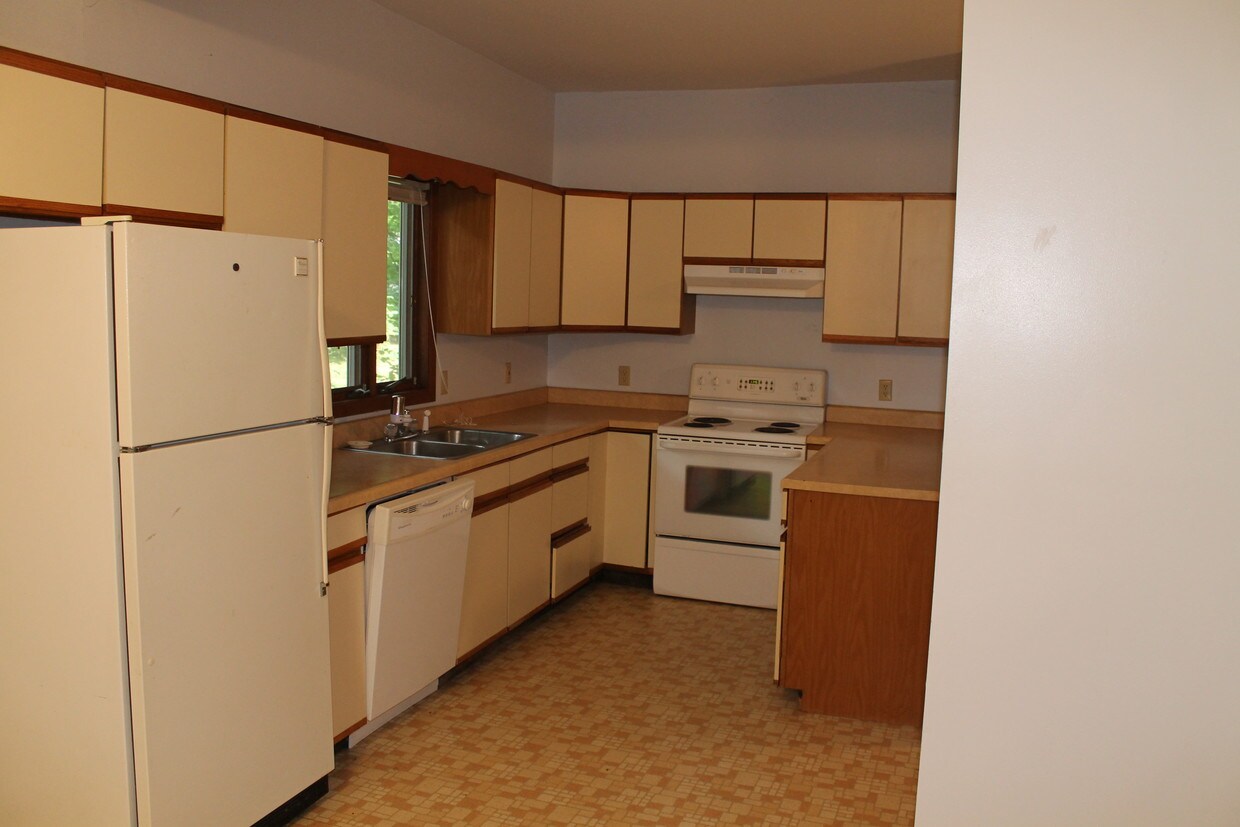 410 Cottage Ave Unit 410, Vermillion, SD 57069 410 Cottage Ave