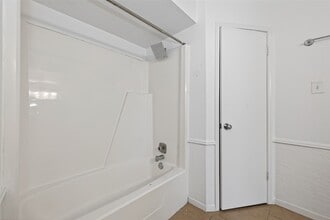 Building Photo - 17614 Telegraph Creek Dr