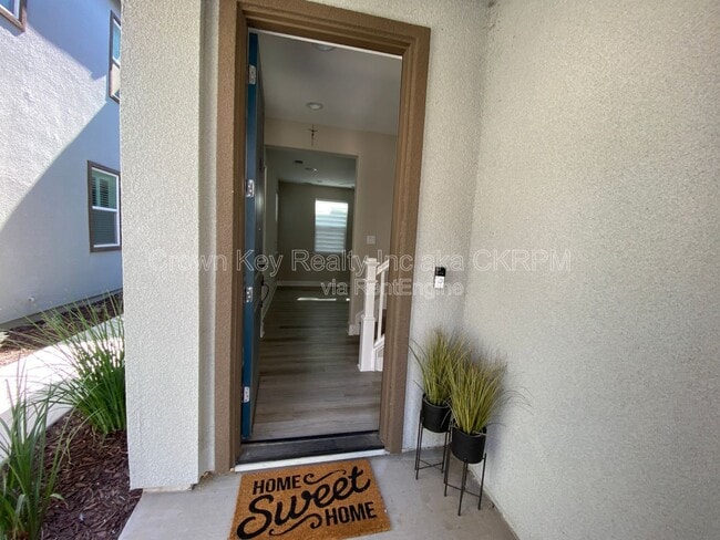 Building Photo - 17539 Beachwood Rd