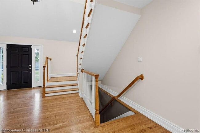 Building Photo - 1688 Northlawn Blvd
