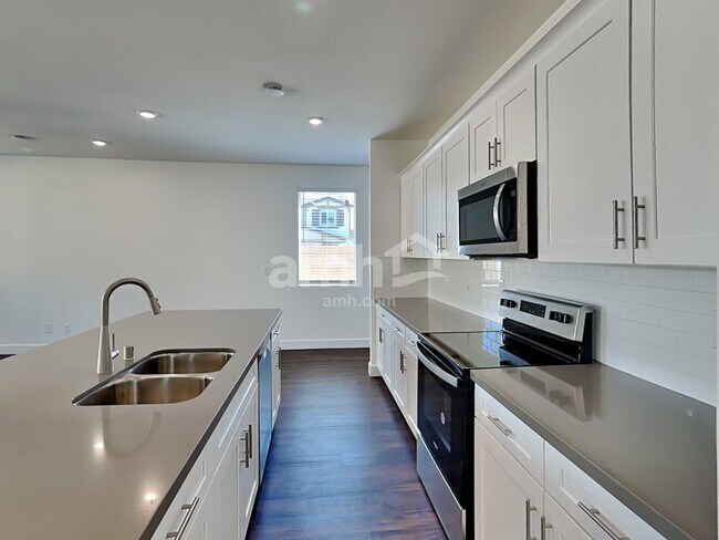 Foto del edificio - 10436 Bee Balm St