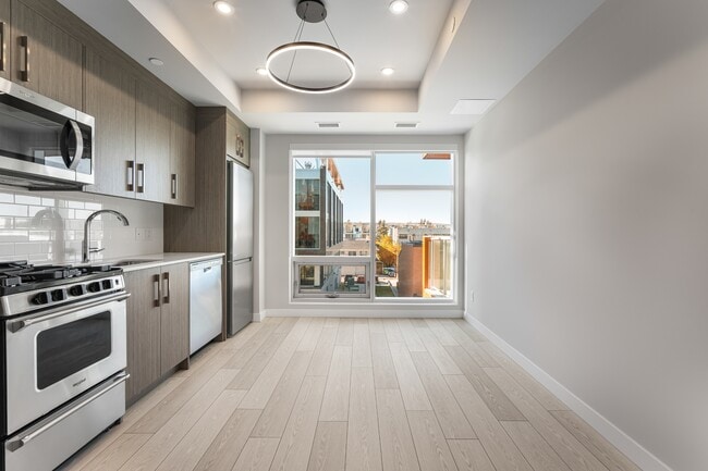 Building Photo - 110-18A 18a St NW