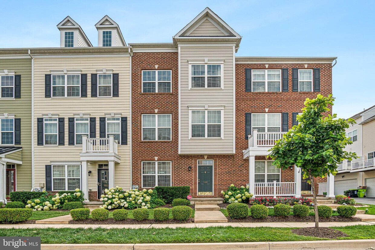 1145 Clemson St, Claymont, DE 19703 Townhome Rentals in Claymont DE