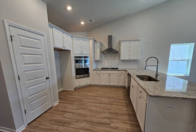 Building Photo - Arcadia Community 6 MONTH RENTAL