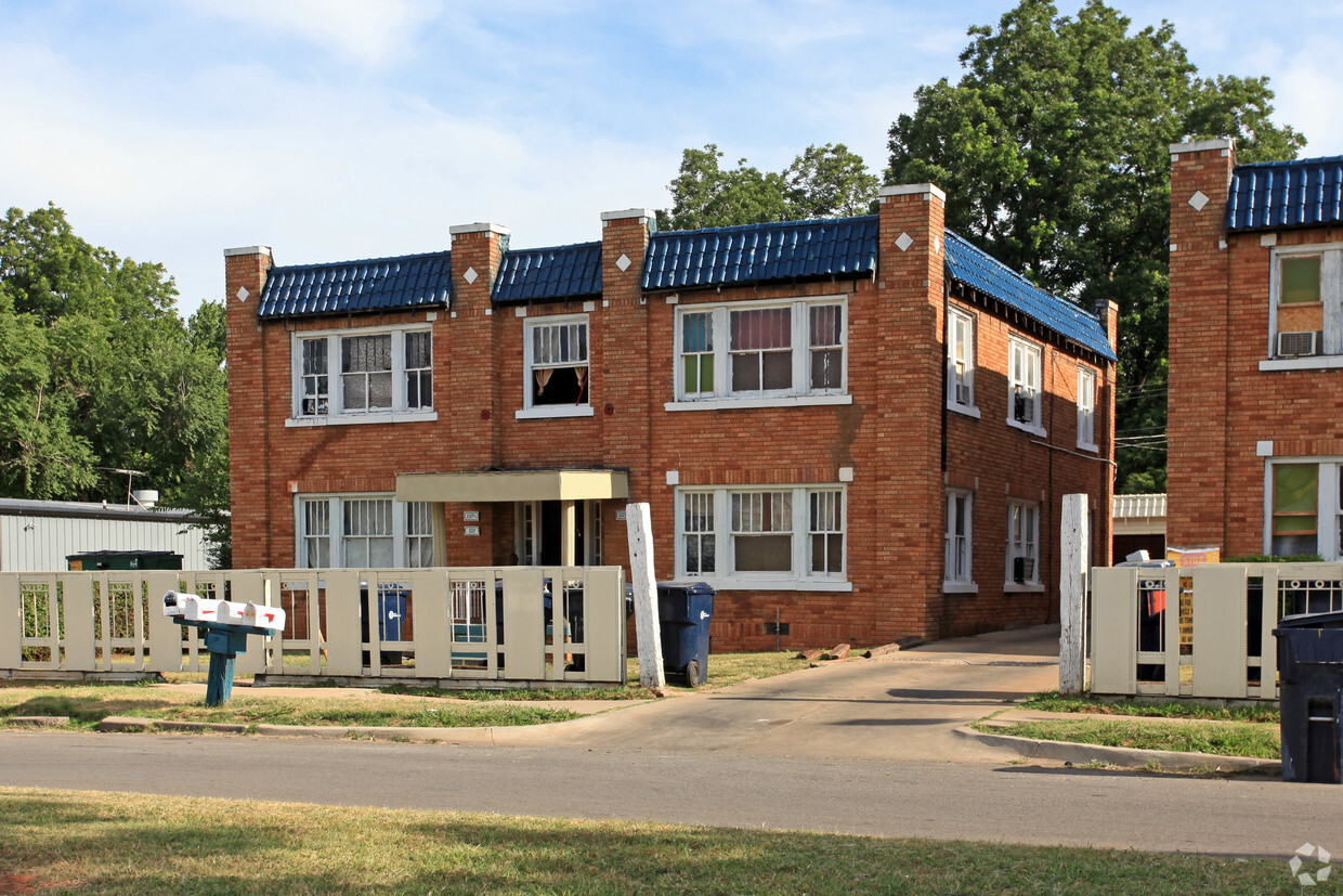 Foto del edificio - Penn Oaks