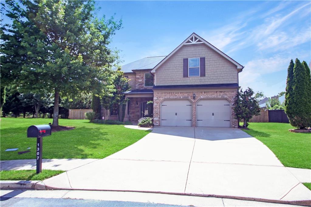 Primary Photo - 1307 Clarecastle Ln