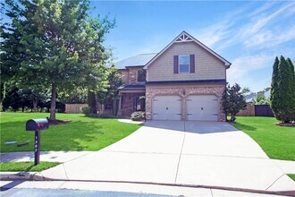 Building Photo - 1307 Clarecastle Ln