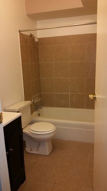 Bathroom - Oak Terrace Apt. Complex