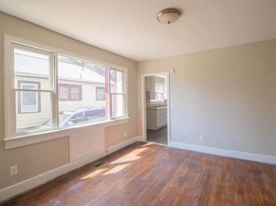 Building Photo - 1632 51st St Ensley