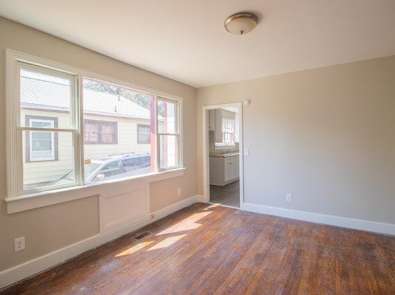 Foto del edificio - 1632 51st St Ensley