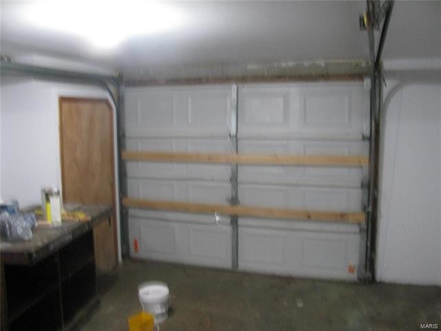 Building Photo - 2149 S Arlene
