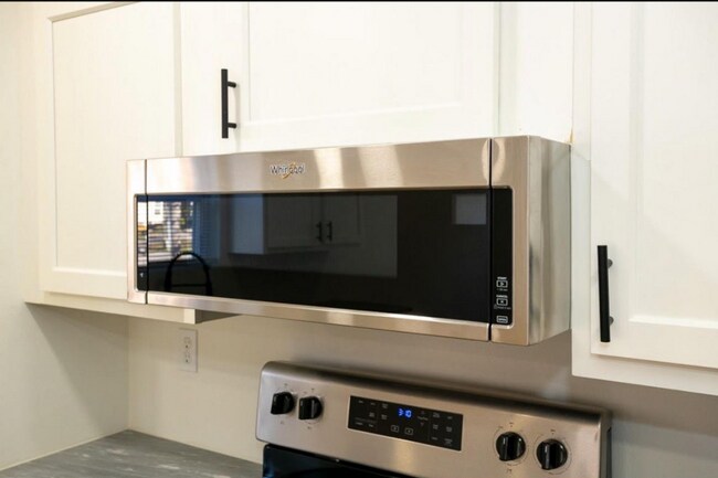 Building Photo - 316-318 S Market St.