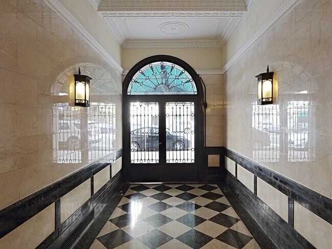 Foto del edificio - 20 W 86th St