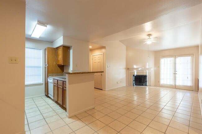 Building Photo - 14600 Fonmeadow Dr