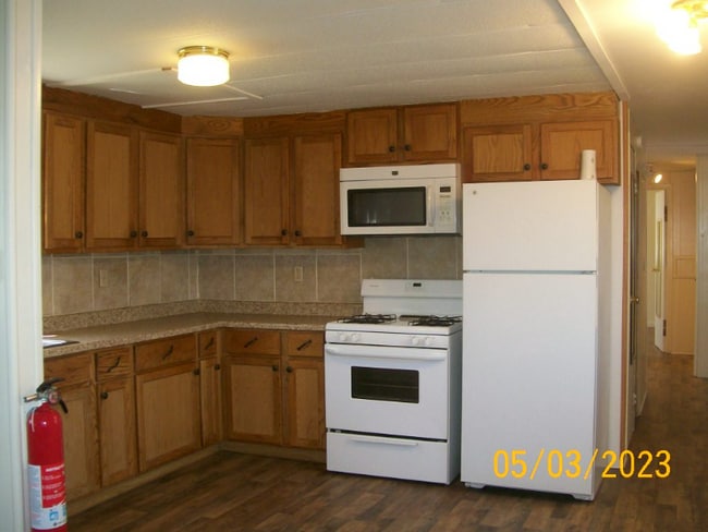 Building Photo - 3103 Springhill Rd