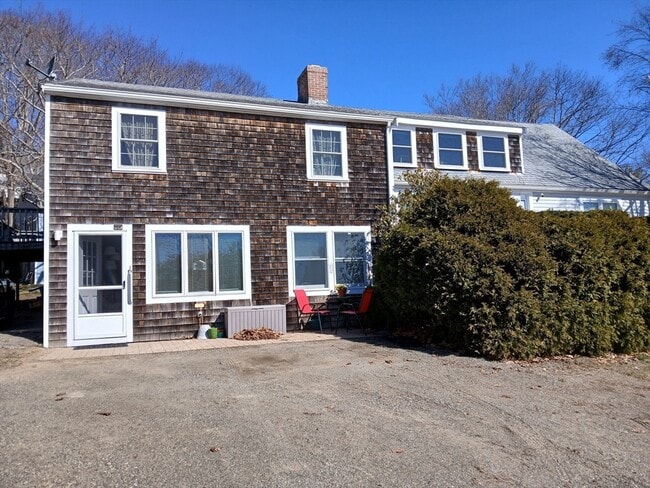 Building Photo - 80 Thatcher Rd
