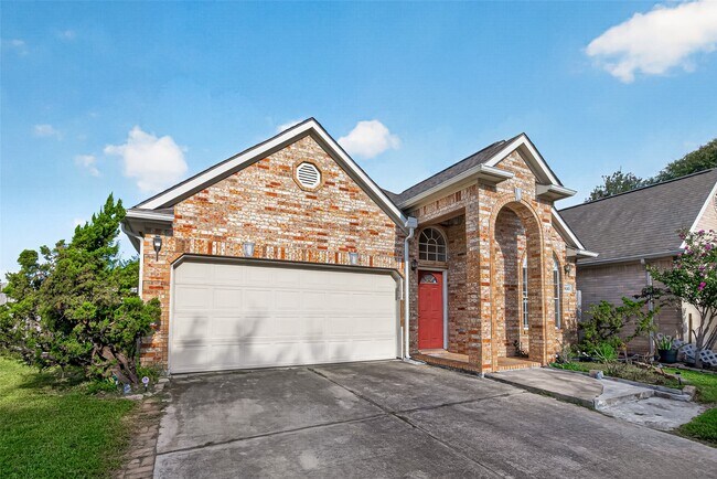 Foto del edificio - 8503 Raybluff Ln
