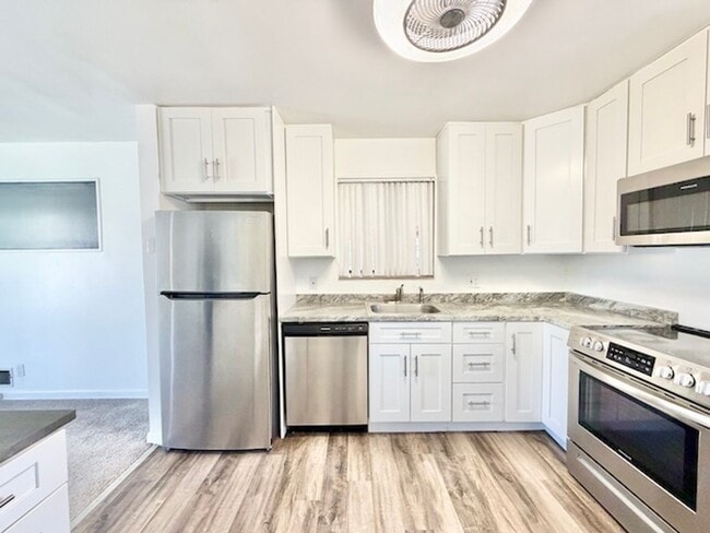 Building Photo - Updated Perlmack Ranch