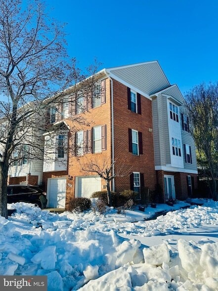 Building Photo - 4700 Warm Hearth Cir