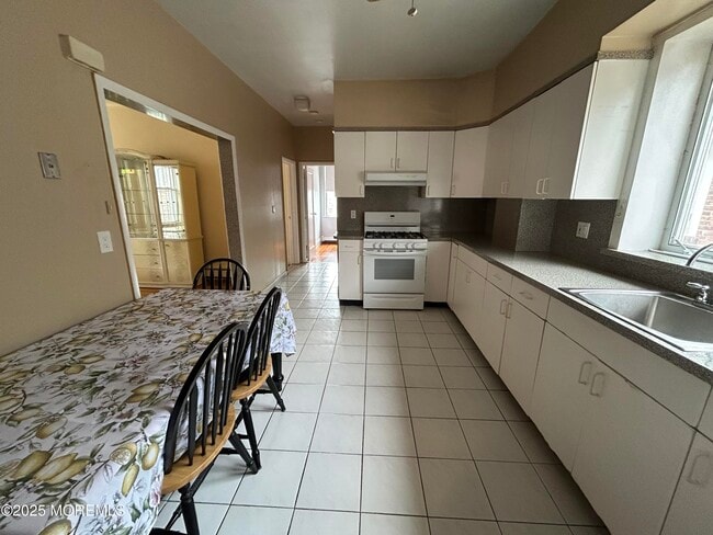 Foto del edificio - 408 Morningside Ave