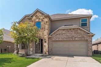 Building Photo - 6205 Roaring Creek
