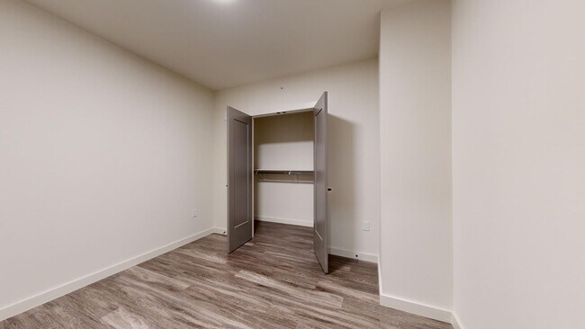 Interior Photo - Griffis Edgemoor